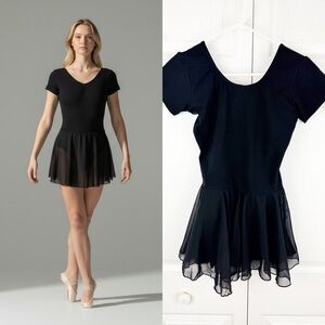 Daydance Black Short Sleeve Ballet Dance Dress Leotard w/ Chiffon Skirt – NWT